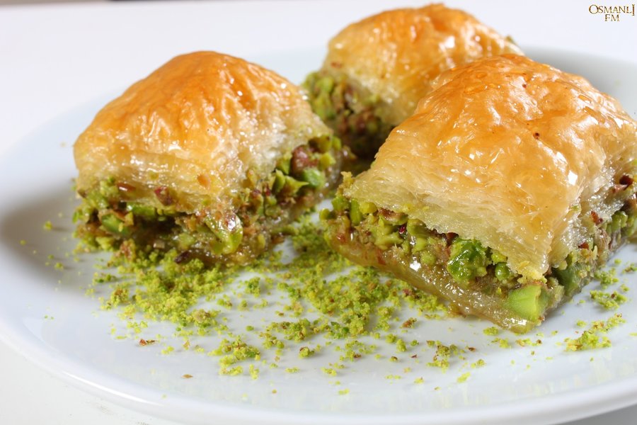 baklava-tarifi-baklava-nasil-yapilir.jpg