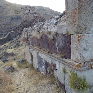 Ardahan Şeytan Kalesi Duvarı